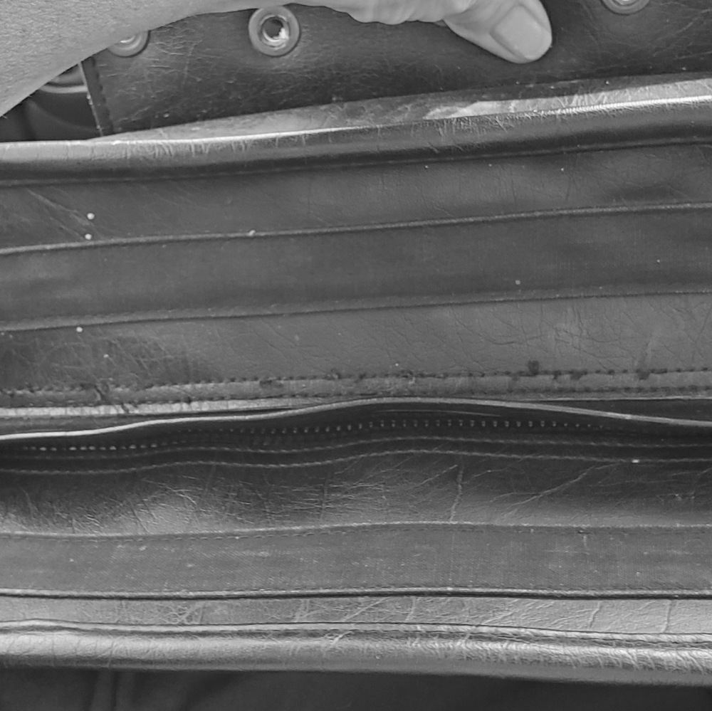 Vintage Leather motorcycle accessories